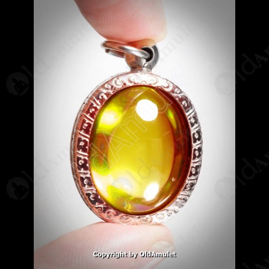 Yellow Oval Naga-eye +pandents Thai Holy Amulet Gemstone 100%real Size-m