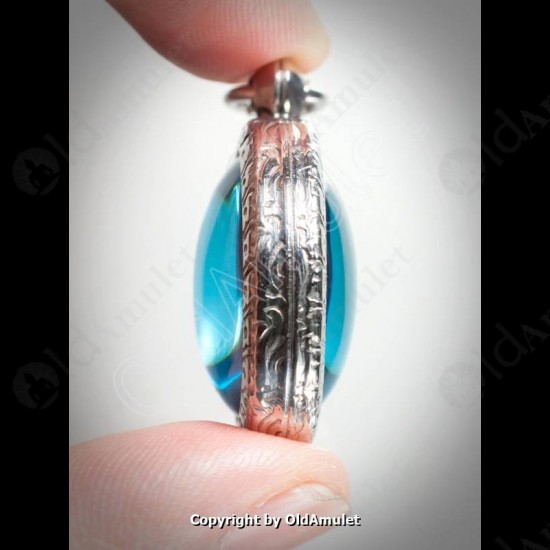 Blue Oval Naga-eye +pandents Thai Holy Amulet Gemstone 100%real Size-m