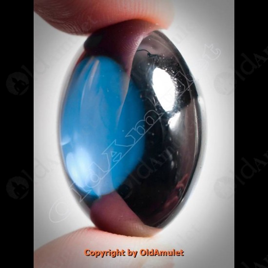 Blue Oval Naga-eye +pandents Thai Holy Amulet Gemstone 100%real Size-m