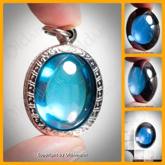 Blue Oval Naga-eye +pandents Thai Holy Amulet Gemstone 100%real Size-m