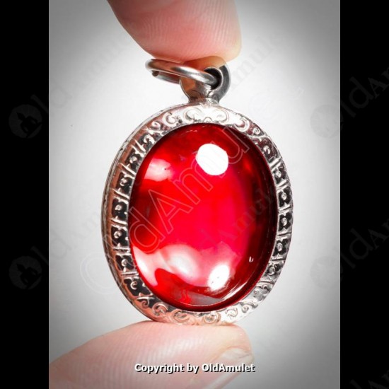 RED OVAL NAGA-EYE +PANDENTS CASE THAI HOLY AMULET GEMSTONE 100%REAL SIZE-M