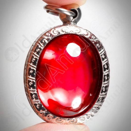 Red Oval Naga-eye + Pandents Thai Holy Amulet Gemstone 100% Real Size M Red Oval Naga-eye + Pandents Thai Holy Amulet Gemstone 100% Real Size M