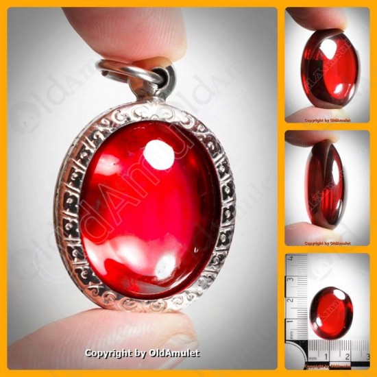 RED OVAL NAGA-EYE +PANDENTS CASE THAI HOLY AMULET GEMSTONE 100%REAL SIZE-M