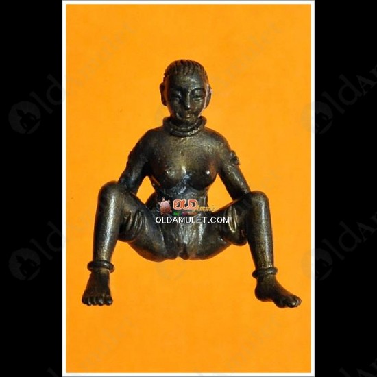 Thai Amulet E-per Sexy Lady Charming Love Attraction Bronze Lp Key 2551