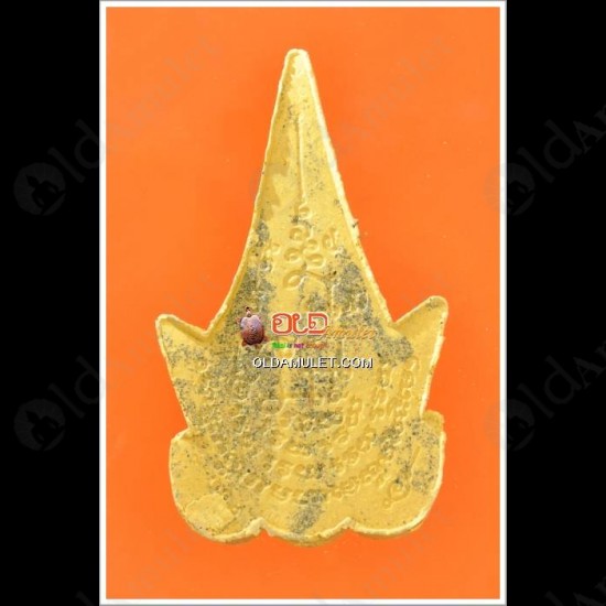 THAI AMULET PHA LAK FACE LOVE CHARMING YELLOW POWDER SMALL LP PHARD 2551