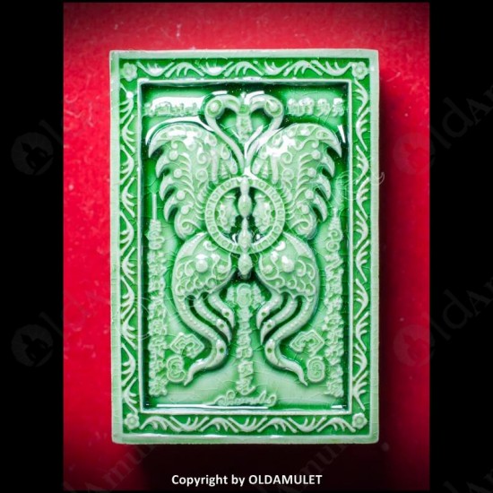 THAI AMULET BUTTERFLY+SPIDER CHARMING GREEN COLOR SMALL KB KRITSANA 2012
