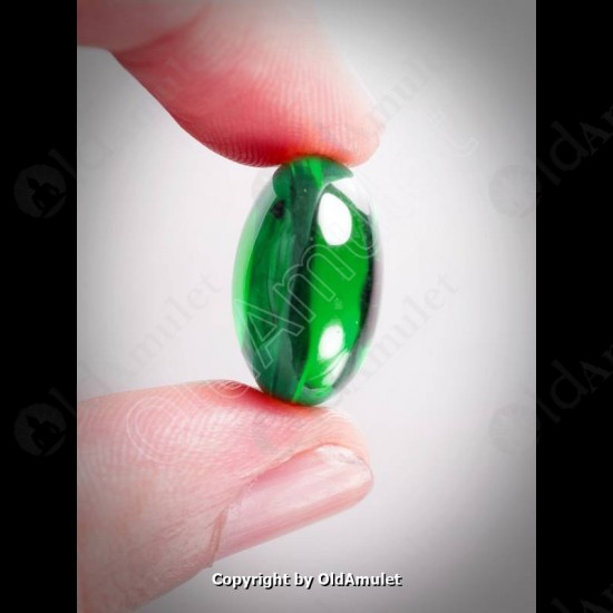 Green Round Naga-eye Thai Holy Real Amulet Gemstone 100%authentic Size-m