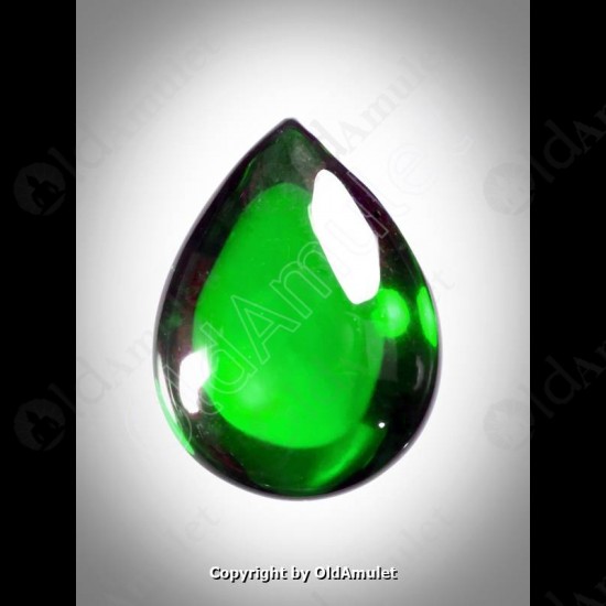 Green Pear Naga-eye Thai Holy Real Amulet Gemstone 100%authentic Size-m