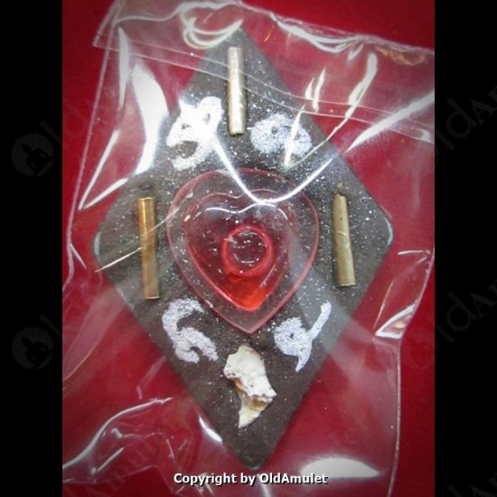 Thai Amulet E-per Love Attraction 3takud Red Hart Holy Oil Aj Subin 2556