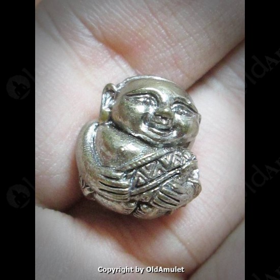 THAI AMULET SANGAJAI HAPPY BUDDHA BRONZE MIXED LP KOON BAN-RAI 2556