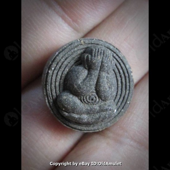 Thai Amulet Pid-ta Closed Eye 5color Button Shpae Wealthy Lp Kloy 2556