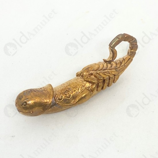 Thai Amulet Kuba Thepmuni Scorpion SMALL Palad-kik Bronze Mixed B.e.2553