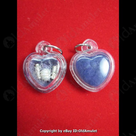 THAI AMULET HAU JAI MINI HEART LOVE ATTRACTION VILOET WAXY AJAN O 2556