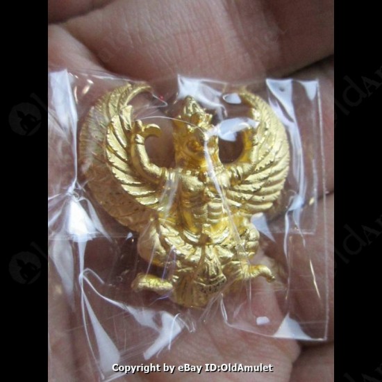 THAI AMULET GARUDA KRUT KING OF BIRD GOLD COLOR PLATED BIG LP KEY 2556