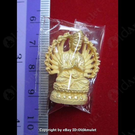 THAI AMULET GUAN YIN GOD OF LOVE 1000HAND GOLD COLOR LP KEY 2556