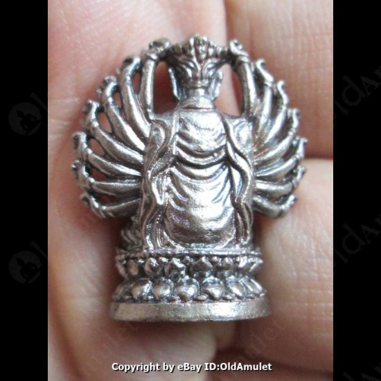 THAI AMULET GUAN YIN GOD OF LOVE 1000HAND BRONZE BLACK COLOR LP KEY 2556