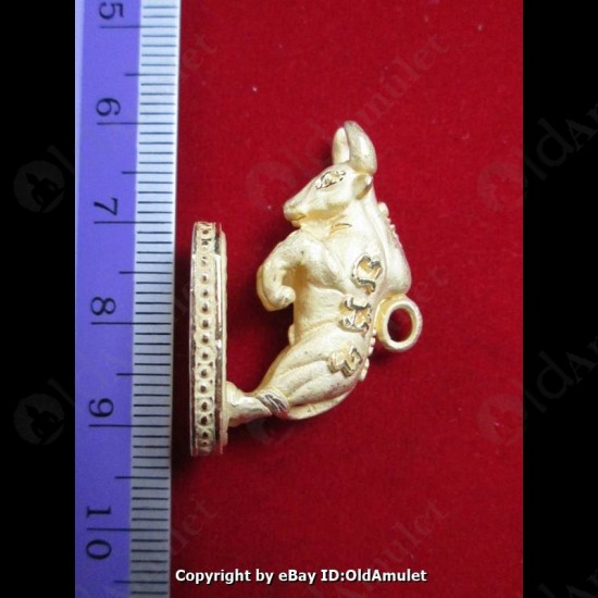 THAI AMULET HOLY BUFFALO BULL PENDANT GOLD COLOR LP KEY 2556