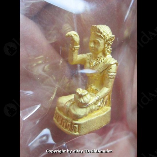 Thai Amulet Nang Kwak Rich Girl Good Bussiness Gold Small Lp Key BE.2556