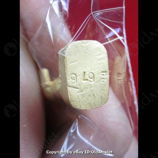 Thai Amulet Nang Kwak Rich Girl Good Bussiness Gold Small Lp Key BE.2556