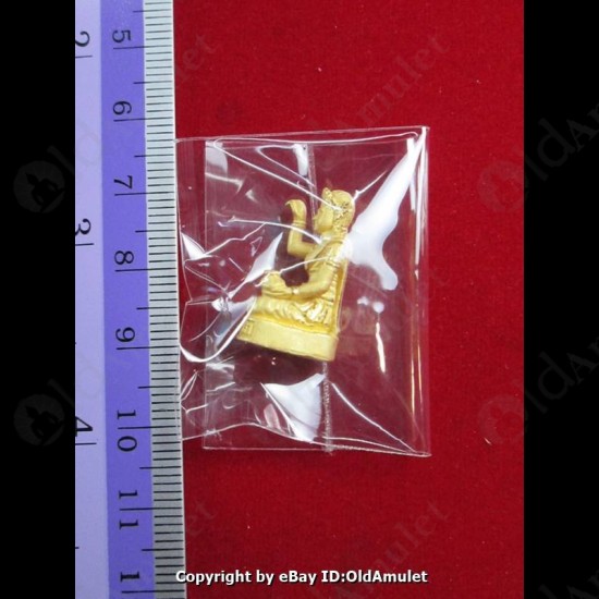 Thai Amulet Nang Kwak Rich Girl Good Bussiness Gold Small Lp Key BE.2556