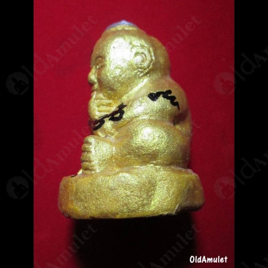 THAI AMULET KMT GUMANTHONG 7GRAVEYARD STATUE 1 INCH GOLD LP GOY B.E.2557