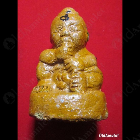 THAI AMULET KMT GUMANTHONG 7GRAVEYARD STATUE 1 INCH BROWN LP GOY B.E.2557