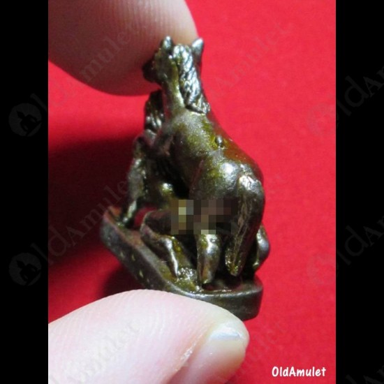 THAI AMULET LADY & HORSE CHARMING LOVE ATTRCTION KRUBA CHAICHAN BE.2557