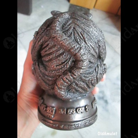 Thai Amulet Statue Tiger Bronze Black Bucha Lucky Ball LP PERN 2557