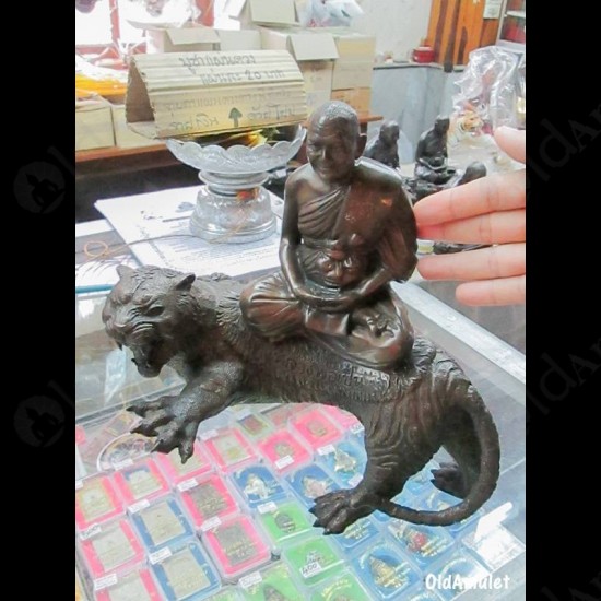 LP PERN WAT BANGPRA AMULET ***UPDATE2014-09-01***