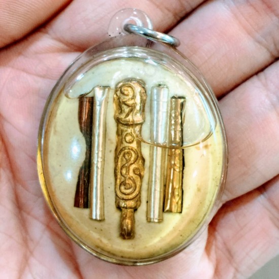 THAI AMULET AJARN AC PERM PRAI DAM MAHA SANAEH SEXY LOCKET PHOTO HOLY OIL