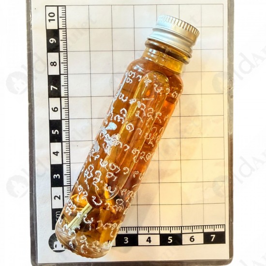 Wooden Herb in Holy Oil NMP Thai Amulet Love sex attraction charming Ajan Perm